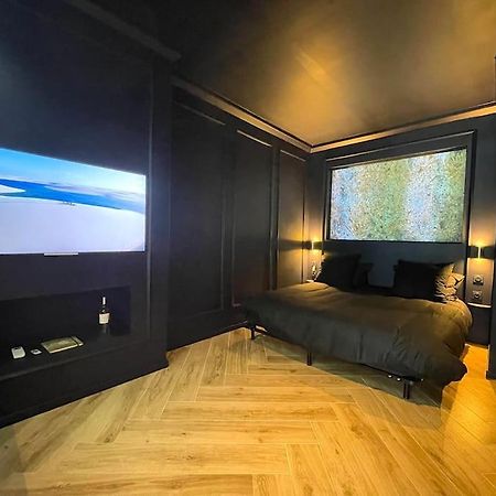 Myinsolite-L'Onyx Вовер Экстерьер фото